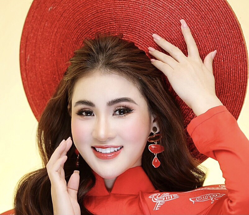 Hoa hậu Doanh nhân Hồ Như Quỳnh: Nỗ lực không ngừng với mong ước góp phần vào việc bảo tồn và phát huy những giá trị văn hoá Việt.
